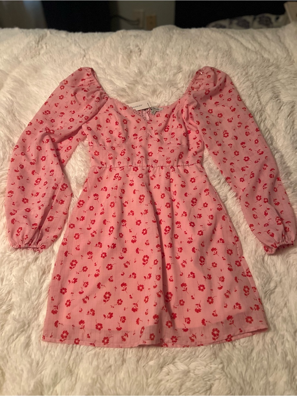 Pink Floral Long-Sleeve Woman’s Dress